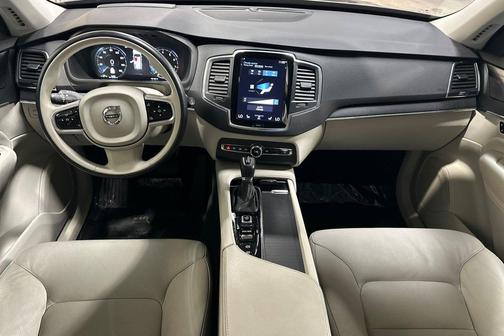 Denim Blue Metallic 2020 Volvo XC90 T5 Momentum