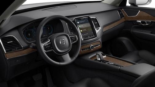 2025 Volvo XC90 B6 Plus 7-Seater