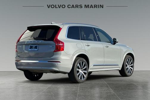 2025 Volvo XC90 B6 Plus 7-Seater