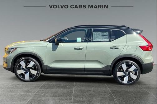 2025 Volvo EX40 Twin Motor Ultra