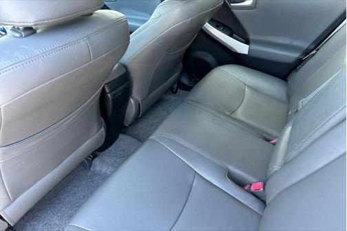 2012 Toyota Prius Plug-in Base