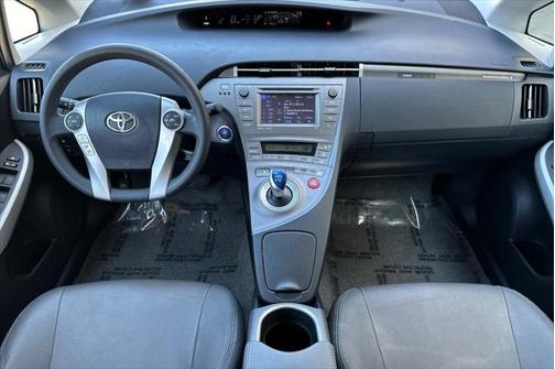 2012 Toyota Prius Plug-in Base