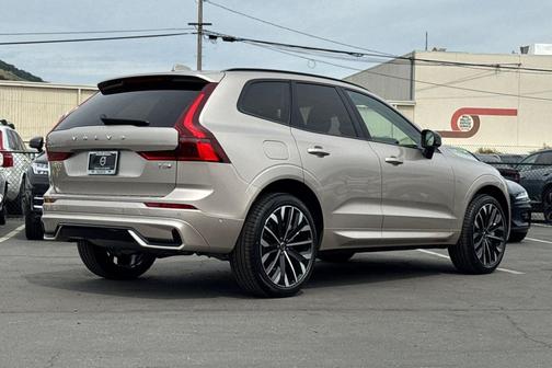 Bright Dusk Metallic 2026 Volvo XC60 Plug-In Hybrid Ultra, T8 AWD Electric/Gasoline, Dark