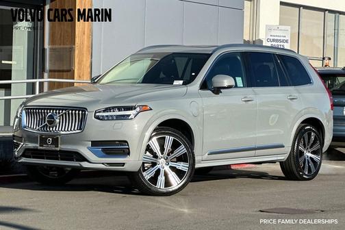 2025 Volvo XC90 Plug-In Hybrid T8 Core 7-Seater