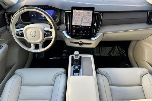 2026 Volvo XC90 Plug-In Hybrid T8 Ultra 7-Seater