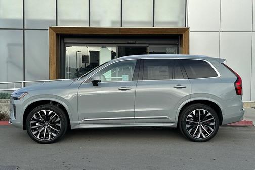 2026 Volvo XC90 B5 Plus 7-Seater