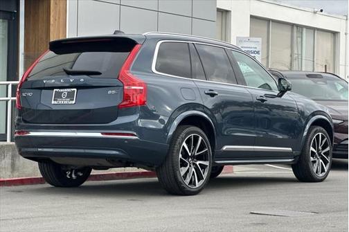2024 Volvo XC90 B5 Plus Bright Theme