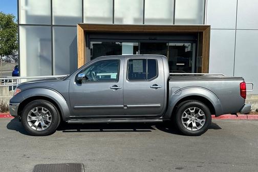 2019 Nissan Frontier SL