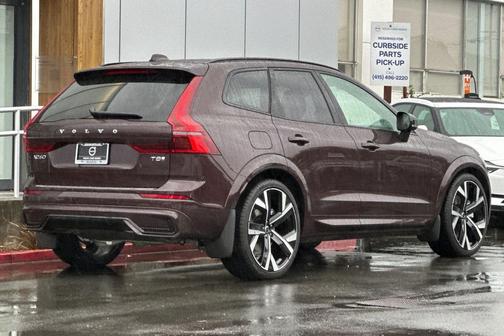2026 Volvo XC60 Plug-In Hybrid T8 Ultra