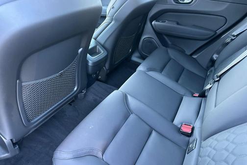 2026 Volvo XC60 B5 Core