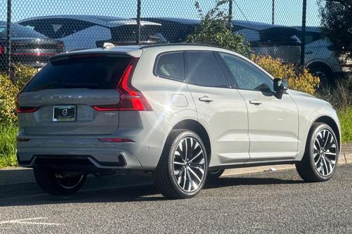 2026 Volvo XC60 Plug-In Hybrid Ultra, T8 AWD Electric/Gasoline, Dark