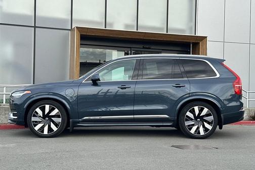 2023 Volvo XC90 Recharge Plug-In Hybrid T8 Ultimate 6-Seater