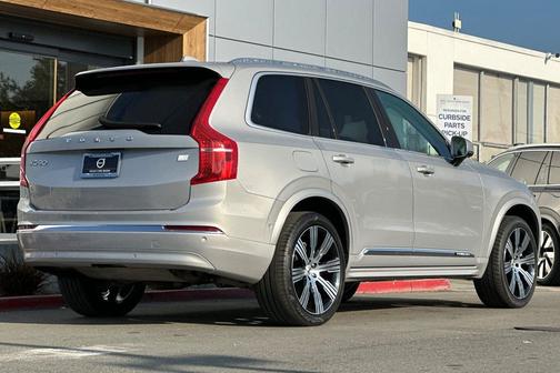 2023 Volvo XC90 Recharge Plug-In Hybrid T8 Plus Bright Theme 7-Seater