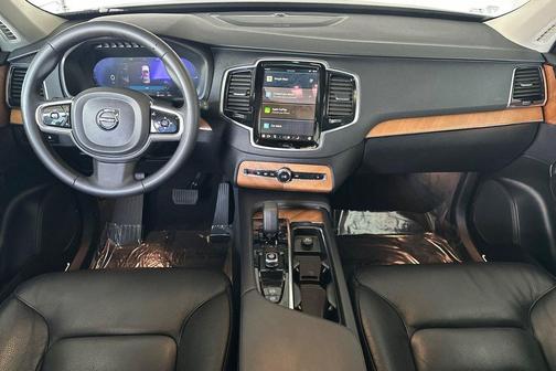 2023 Volvo XC90 Recharge Plug-In Hybrid T8 Plus Bright Theme 7-Seater