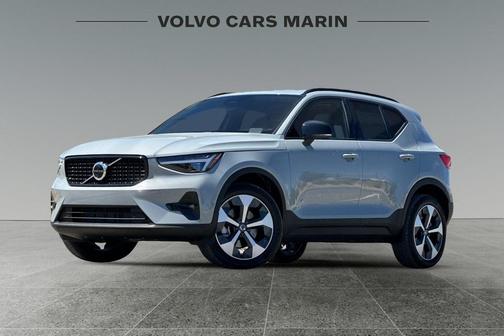 2026 Volvo XC40 B5 Plus