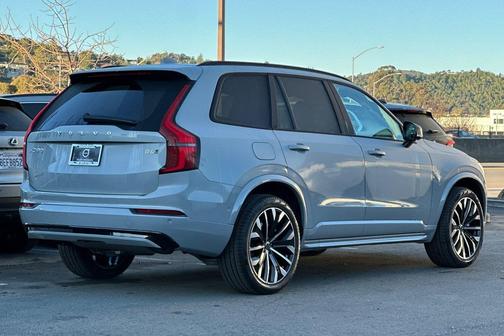 2026 Volvo XC90 Ultra Dark Theme, B6 AWD Gas (mild hybrid), Gasoline, 7 Seats