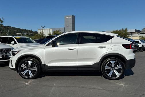 2023 Volvo C40 Recharge Pure Electric Twin Plus