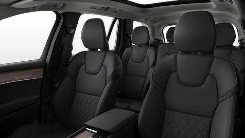 2026 Volvo XC90 B5 Plus 7-Seater