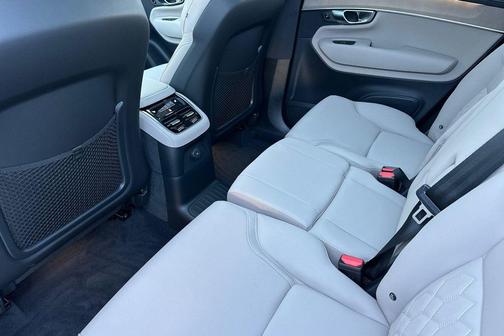 2026 Volvo XC90 Plug-In Hybrid Plus, T8 AWD, Electric/Gasoline, Bright, 7 Seats