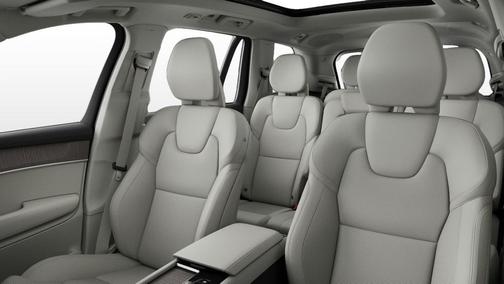 2026 Volvo XC90 B6 Ultra 7-Seater