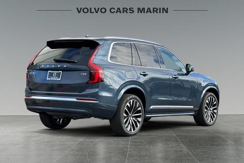 2026 Volvo XC90 Plug-In Hybrid T8 Plus 7-Seater