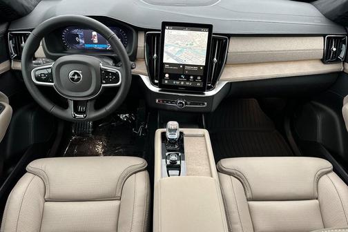 2026 Volvo XC90 Ultra Dark Theme, B6 AWD Gas (mild hybrid), Gasoline, 6 Seats