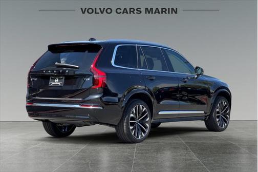 2025 Volvo XC90 Plug-In Hybrid T8 Plus 7-Seater