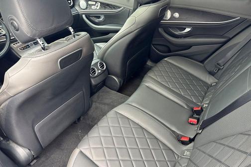 Black 2019 Mercedes-Benz E-Class 4MATIC