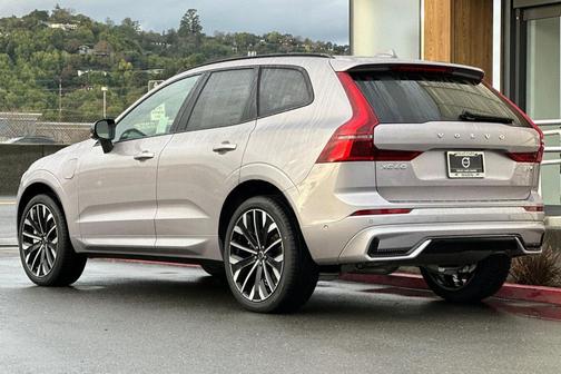 2026 Volvo XC60 Plug-In Hybrid Ultra, T8 AWD Electric/Gasoline, Dark