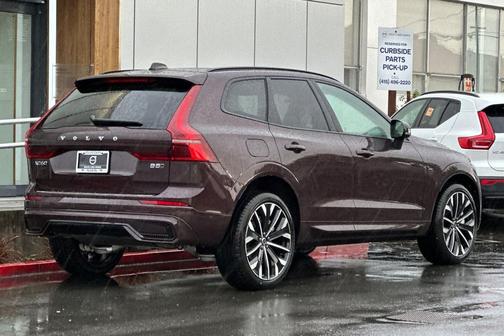 2026 Volvo XC60 B5 Ultra