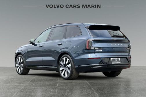 2025 Volvo EX90 Twin Motor Performance Ultra