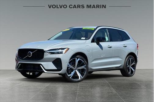 2025 Volvo XC60 Plug-In Hybrid T8 Ultra