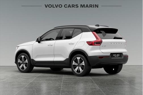 2023 Volvo XC40 Recharge Pure Electric Twin Plus