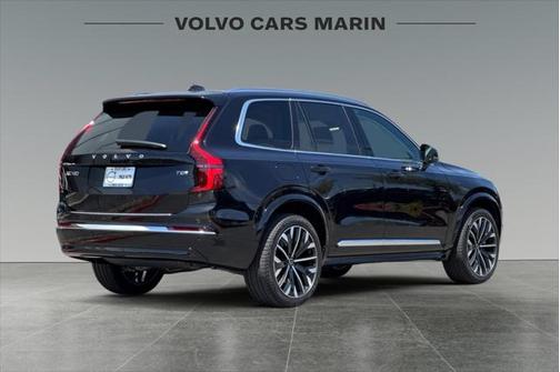 2025 Volvo XC90 Plug-In Hybrid T8 Plus 7-Seater