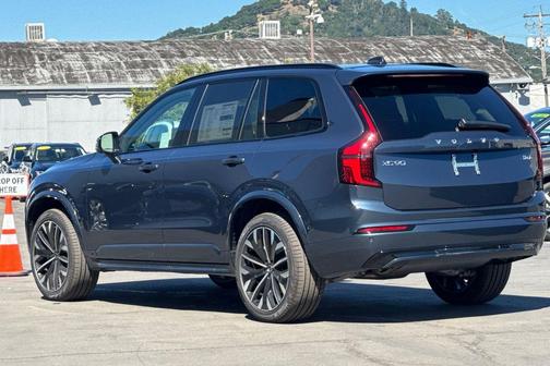 2026 Volvo XC90 Ultra Dark Theme, B6 AWD Gas (mild hybrid), Gasoline, 7 Seats