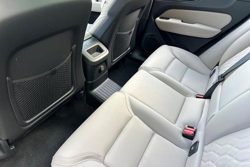 2026 Volvo XC60 Plug-In Hybrid T8 Plus