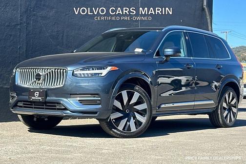 Denim Blue Metallic 2024 Volvo XC90 Recharge Plug-In Hybrid T8 Ultimate Bright Theme 7-Seater