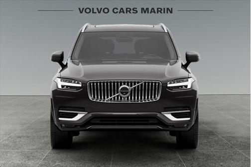 2023 Volvo XC90 B6 Plus 6-Seater