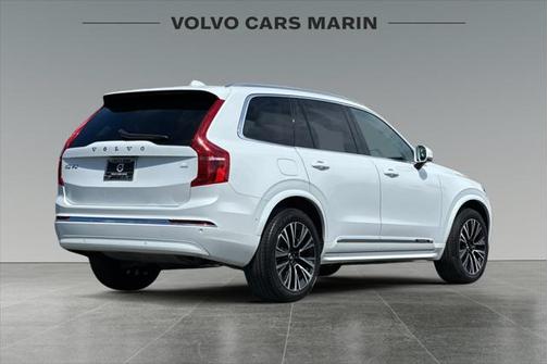 2024 Volvo XC90 Recharge Plug-In Hybrid T8 Plus Bright Theme 7-Seater