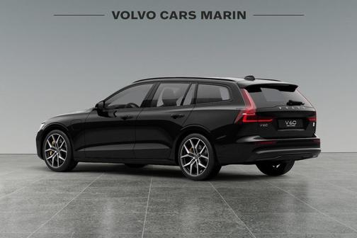 2024 Volvo V60 Recharge Plug-In Hybrid Polestar