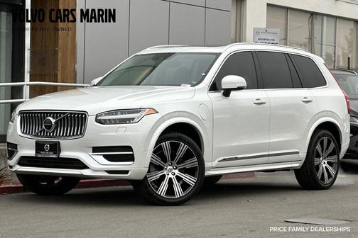 2022 Volvo XC90 Recharge Plug-In Hybrid T8 Inscription 6 Passenger