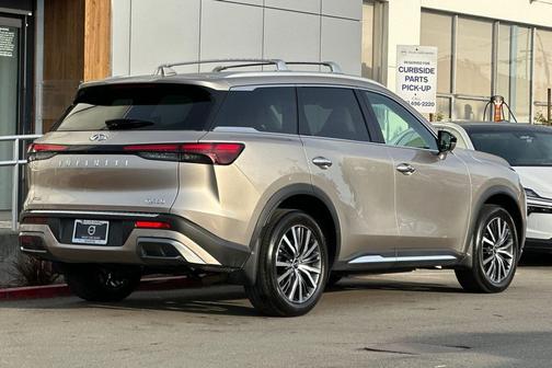 2023 INFINITI QX60 SENSORY