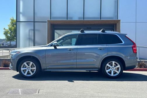 Osmium Grey Metallic 2020 Volvo XC90 T6 Momentum