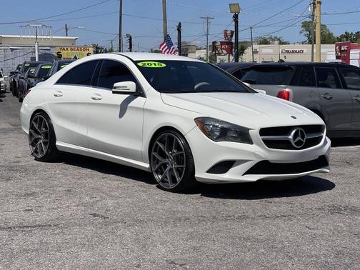2015 Mercedes-Benz CLA-Class Base