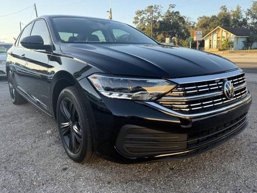 2022 Volkswagen Jetta 1.5T SE