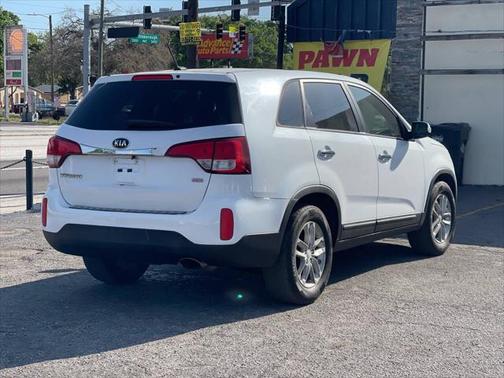 2014 Kia Sorento LX