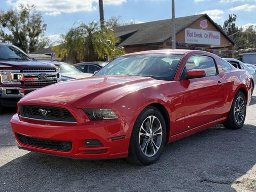 2014 Ford Mustang V6