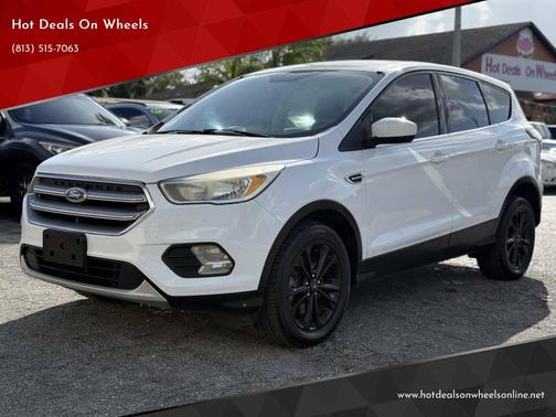 2017 Ford Escape SE