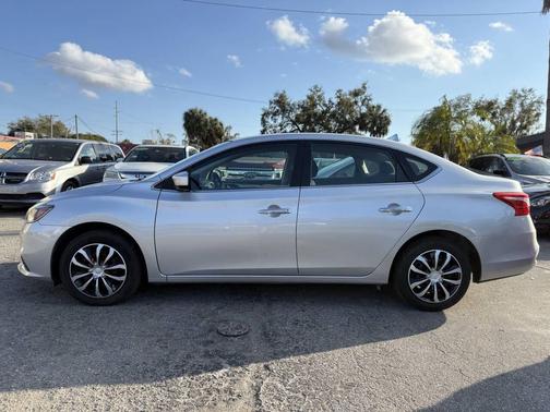2016 Nissan Sentra S 4dr Sedan CVT