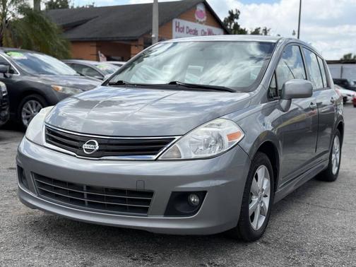 2012 Nissan Versa 1.8 SL